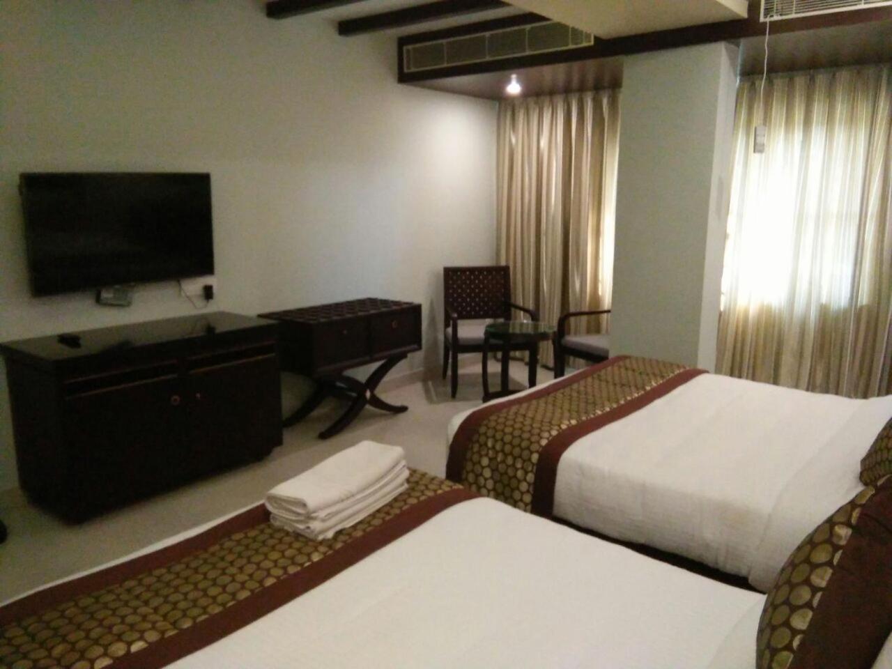 Pride Ananya Resorts Puri Esterno foto