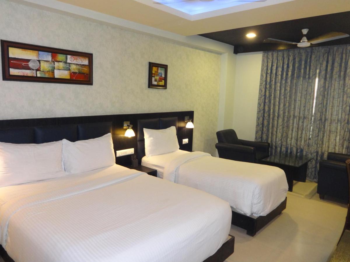 Pride Ananya Resorts Puri Esterno foto